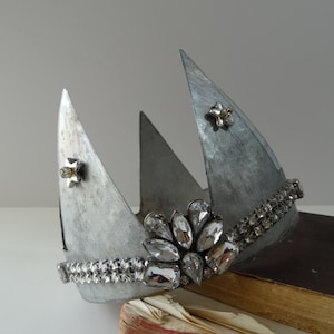 Crown, metal, rhinestone,stars, Santos style, Shabby Chic. French Country