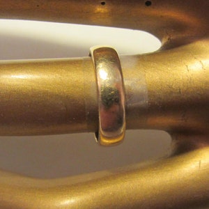 14k Solid Yellow Gold Keepsake Band Ring - Size 5.50 - 3.29 Grams - See Photos