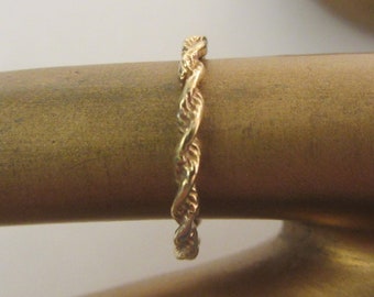 Custom Made 14k Solid Yellow Gold Rope Stackable Ring - Sz 5.25 - 1.38 Grams - See Photos