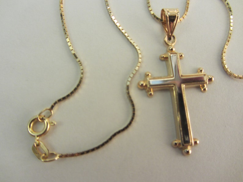 14k Solid Yellow & White Gold Cross Pendant with 2014k Thin Box Chain Necklace 2.84 Grams See Photos image 2