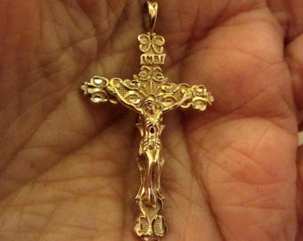 10k Solid Yellow Gold Crucifix Cross Signed RL Jesus Christ INRI Detailed Diamond Cut Floral Style Work - 1.80 Grams - See Photos
