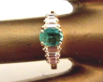 14k Solid Gold Oval Natural Colombian .50 CT Emerald, Diamond  Baguettes About .42 CT Ring - 2.43 Grams - Please See Photos  Sz 7 -