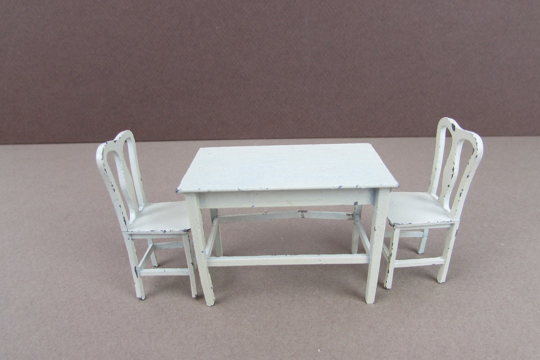 Tootsie Toy Kitchen Table 2 Chairs Doll House Furniture Circa 1930s