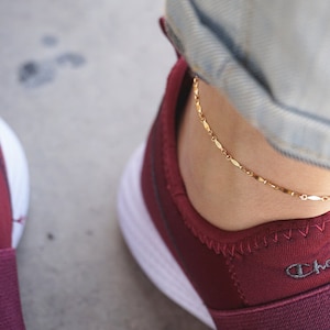 Simple Gold Anklet, Gold Dainty Chain Anklet, Gold Filled Anklet, Minimalist, Gold Stacking Anklet, Everyday Wear, Gold Ankle Bracelet