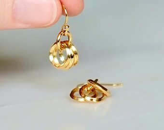 Gold Circle Cluster Drop Earrings