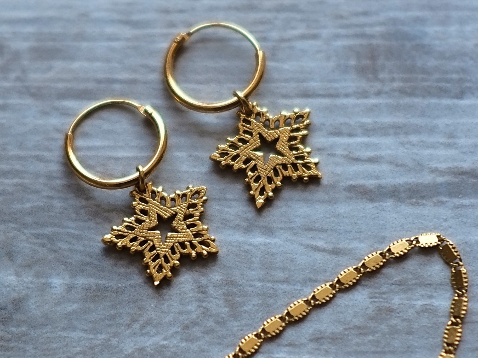 Gold Star Earrings