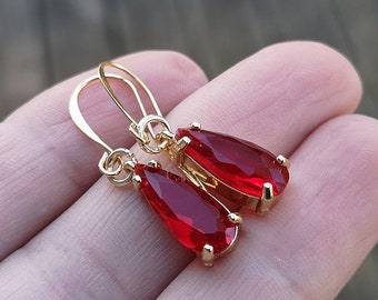Red glass charm earrings Teardrop earrings Glass drop earrings