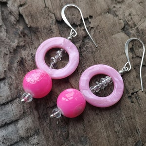 Fuchsia pink earrings Beaded earrings image 1