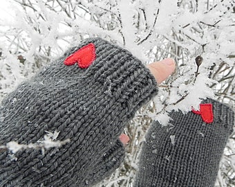 Valentines Day Gift Heart Knit Gloves Fingerless Gloves with Heart Grey Heart Gloves Grey Heart Mittens Arm Warmers Valentine Fashion