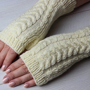 Fingerless gloves Fingerless mittens Wool knit gloves Women&#39;s gloves