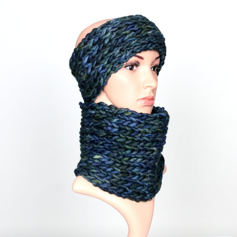 It/'ll be discontinued Hand knit headband and cowl scarf set made of merino wool Knitted winter set for women Dark Cobalt Blue LAST ONE 24