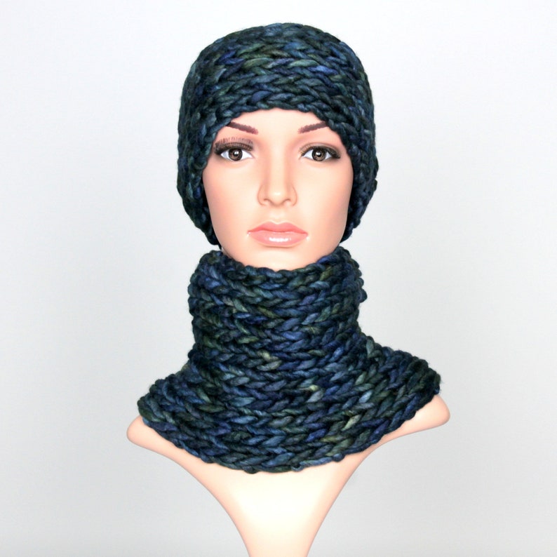 It/'ll be discontinued Hand knit headband and cowl scarf set made of merino wool Knitted winter set for women Dark Cobalt Blue LAST ONE 24