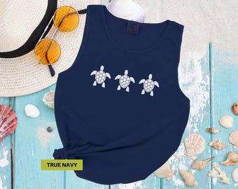 Vintage sea turtle tanktop Comfort colors tank top Summer tee women Coastal shirt Sea animals graphic tee Beach vacation Matching outfit