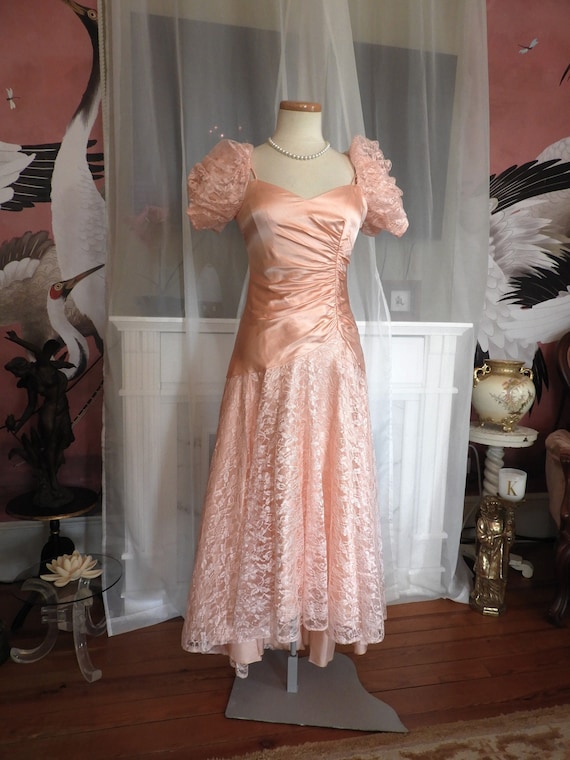 Vtg 1980's Peach Sateen Lace Waterfall Dress Puffy Sleeve Mullet Ruched Sz  S - Etsy Denmark