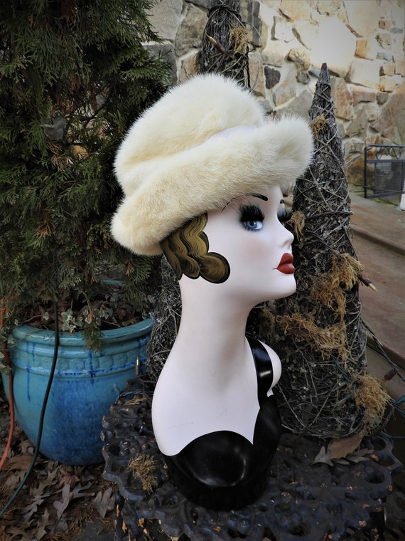 Vtg 1960's Fur Hat, Ladies White Mink Fedora Hat,… - image 1