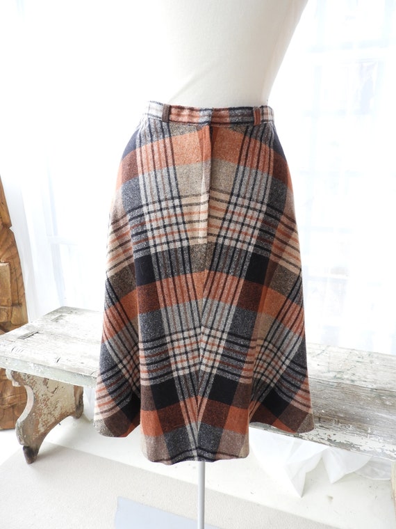 Vtg 1970's Wool Brown Orange Plaid Skirt|Vtg Cent… - image 5