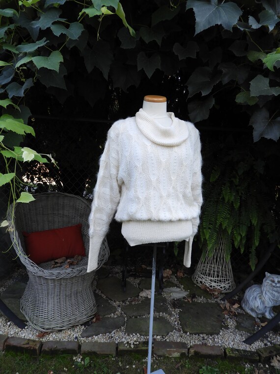 Off white cowl neck sweater hotsell