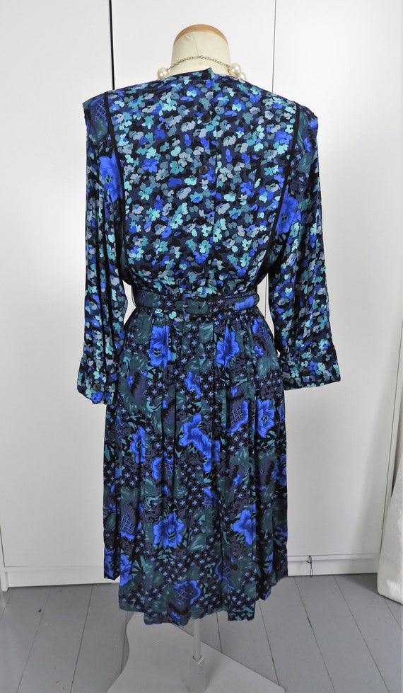 Vtg 1980's Floral Print Blue Rayon Dress, 1980's … - image 5