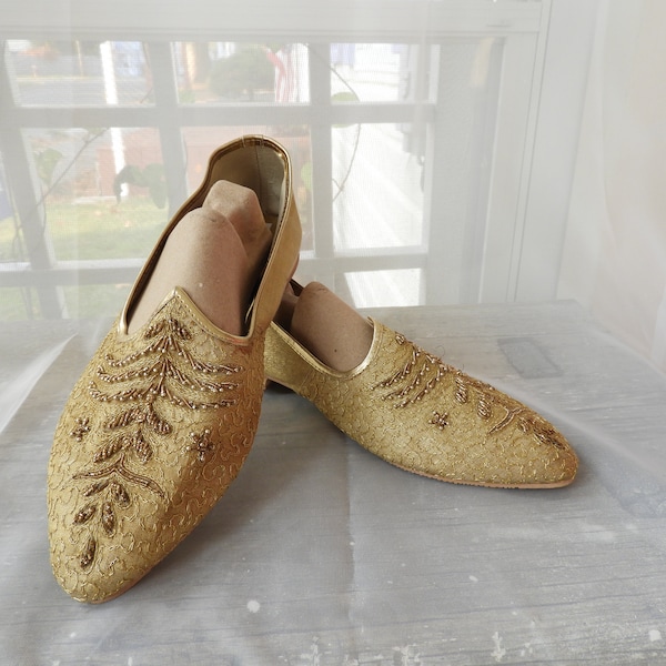 embroidered slippers