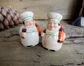 1940's Anthropomorphic Salt Pepper Shakers, Toyland Series Chef Salt & Pepper Shakers. Vtg Salt Pepper Shakers H 3"