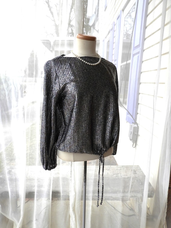 Vtg 1970's Ladies Silver Metallic Blouse|Vtg Carib