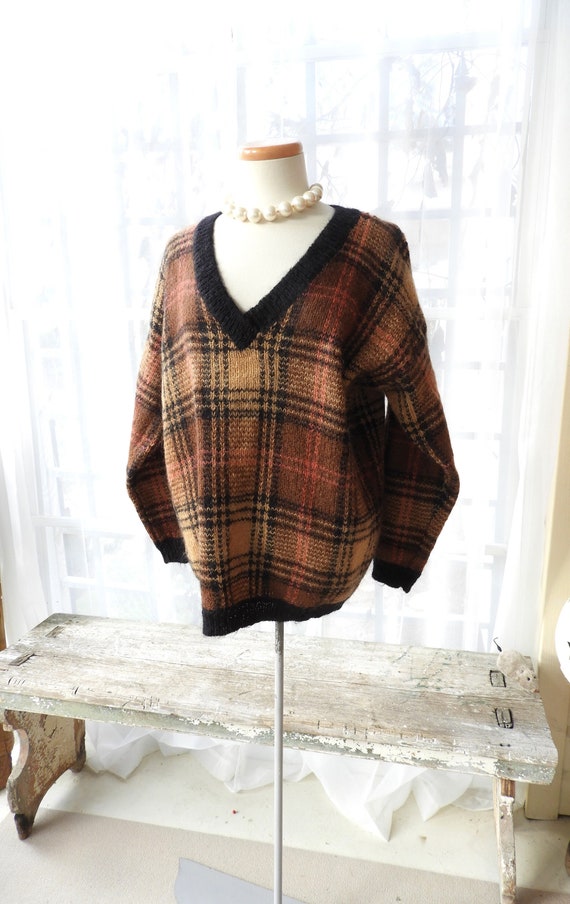 Vtg 1980's Ladies Brown Plaid Mohair Blend Sweater