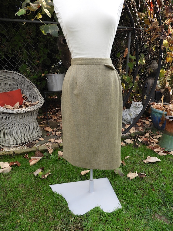 Vtg Pale Green Knit Straight Skirt|Vtg Amanda Fiel