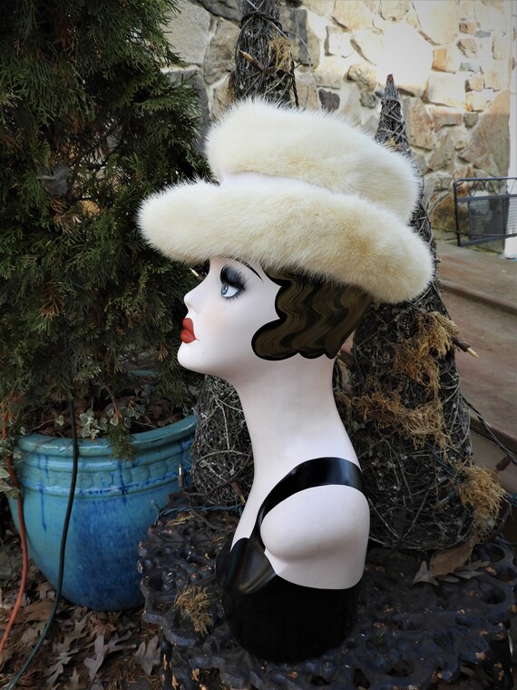 Vtg 1960's Fur Hat, Ladies White Mink Fedora Hat,… - image 10