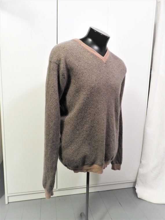 Vtg Men's Tan Sweater, Vtg Men's V Neck Herringbon