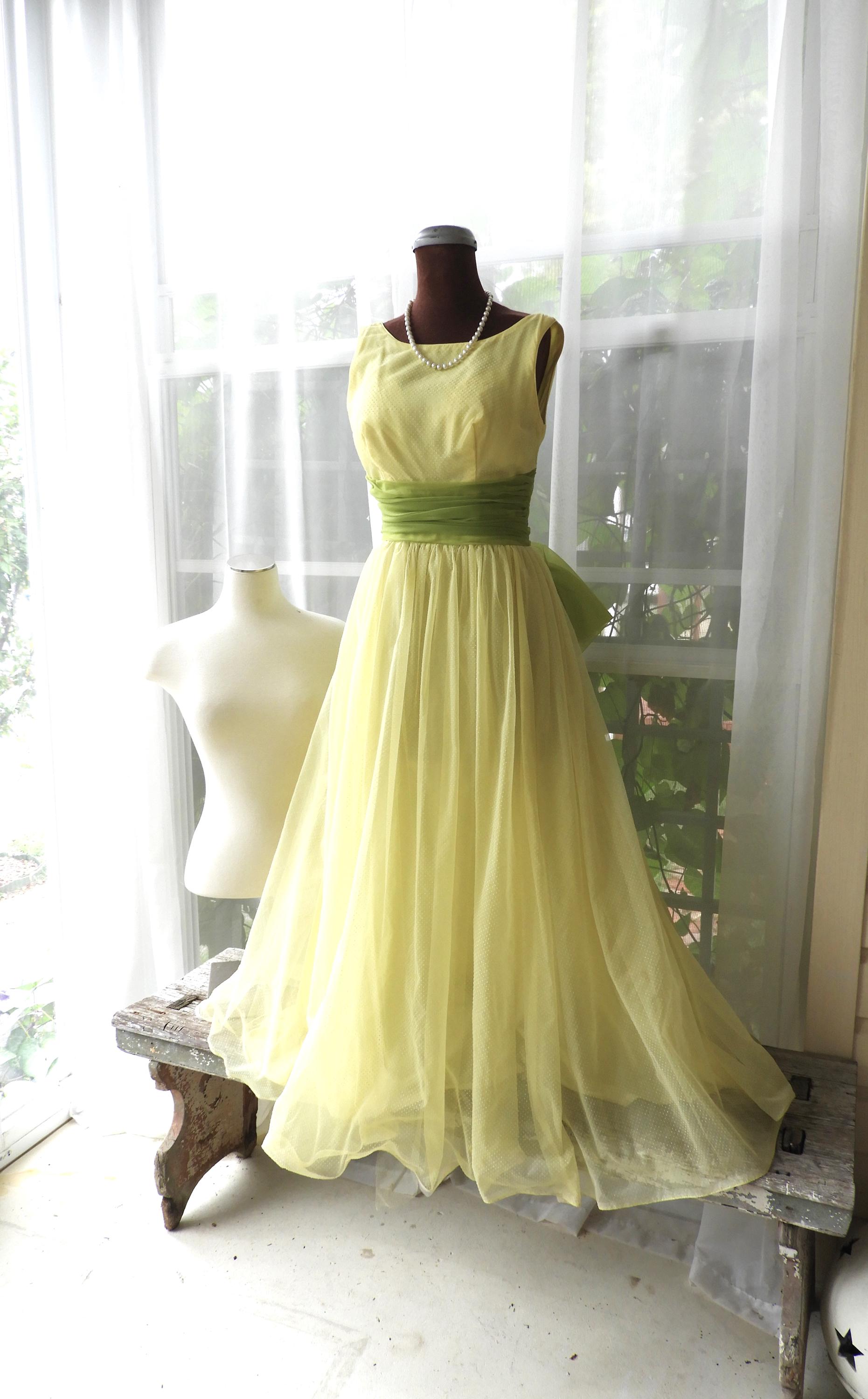 1960's Formal Dress, Yellow Polka Dot Homecoming Dress, Overlay Full Length  Gown Sz S - Etsy