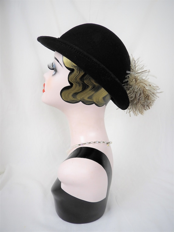 Vtg 1940's Black Felted Ladies Feather Hat, Vtg G… - image 2