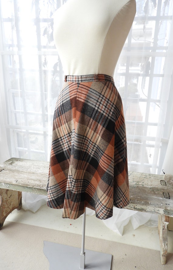 Vtg 1970's Wool Brown Orange Plaid Skirt|Vtg Cent… - image 2