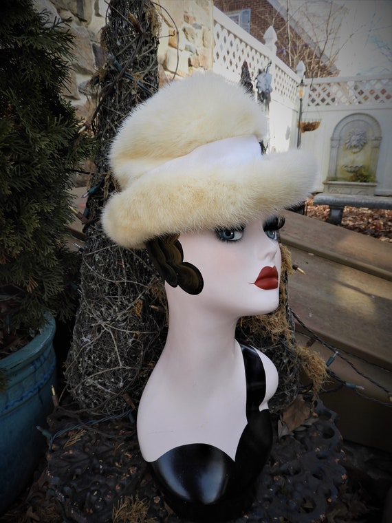 Vtg 1960's Fur Hat, Ladies White Mink Fedora Hat,… - image 9