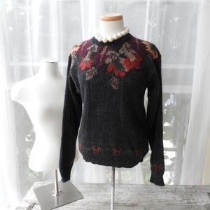 Vtg 1990&#39;s Ladies Charcoal Grey Holiday Sweater|Vtg Woolrich Grey Pinecone Sweater|Woolrich Grey Crew Neck Sweater sz S/M