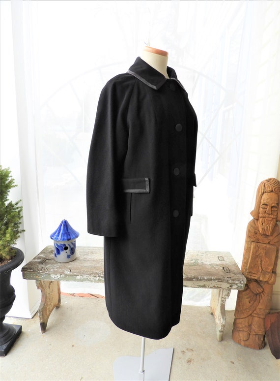 Vtg 1950's Black Cashmere A Line Ladies Coat, Vtg… - image 1