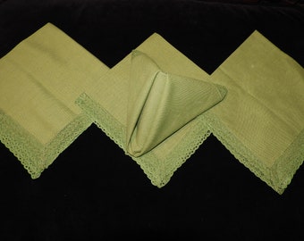 Vtg 4 Green Dinner Napkins Linen NapkinsLaced Edge 16" Square