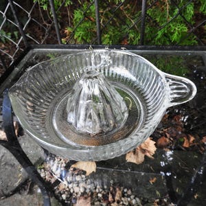 Vtg Retro Clear Glass Juicer|Vtg Anchor Hocking Reamer|Vtg Ribbed Glass Juicer
