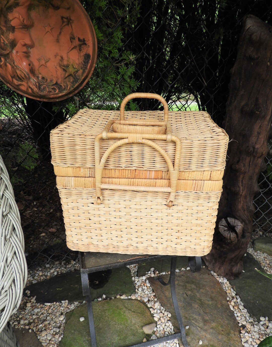Vtg Large 1970's Large Wicker Picnic Basket, MCM Wicker Storage Basket