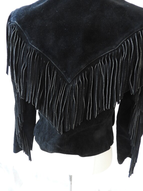 Vtg Ladies Black Suede Short Fringed Jacket|Vtg W… - image 2