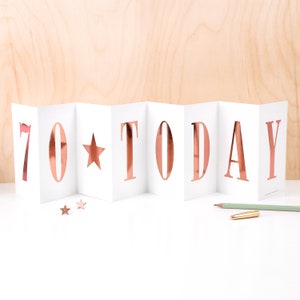 Tarjeta de cumpleaños número 70, pancarta de recuerdo desplegable de 70 hoy CC083