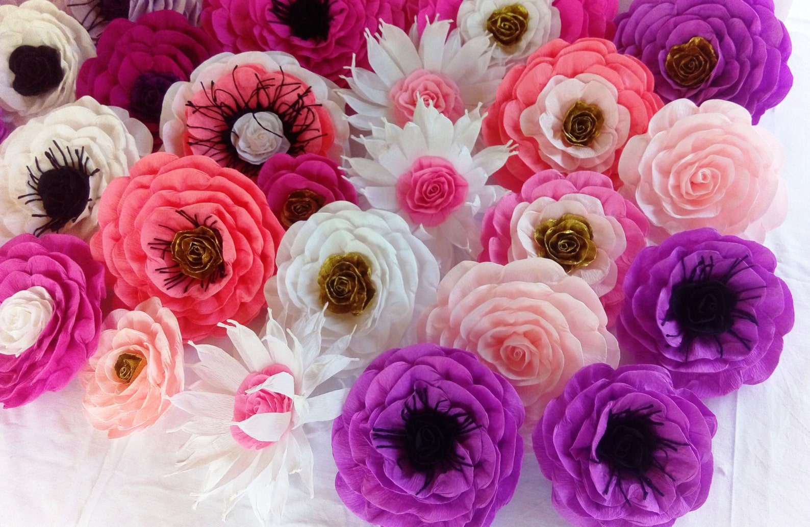 12 große Krepp Papier Blumen Wand Dekor Dekorationen Frau | Etsy