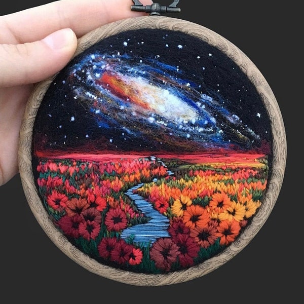 Galaxy-Kunst, moderne Reifen Wandstickerei, himmlische Wand-Dekor, moderne bestickte Raum Reifen Wandkunst, Raum Malerei