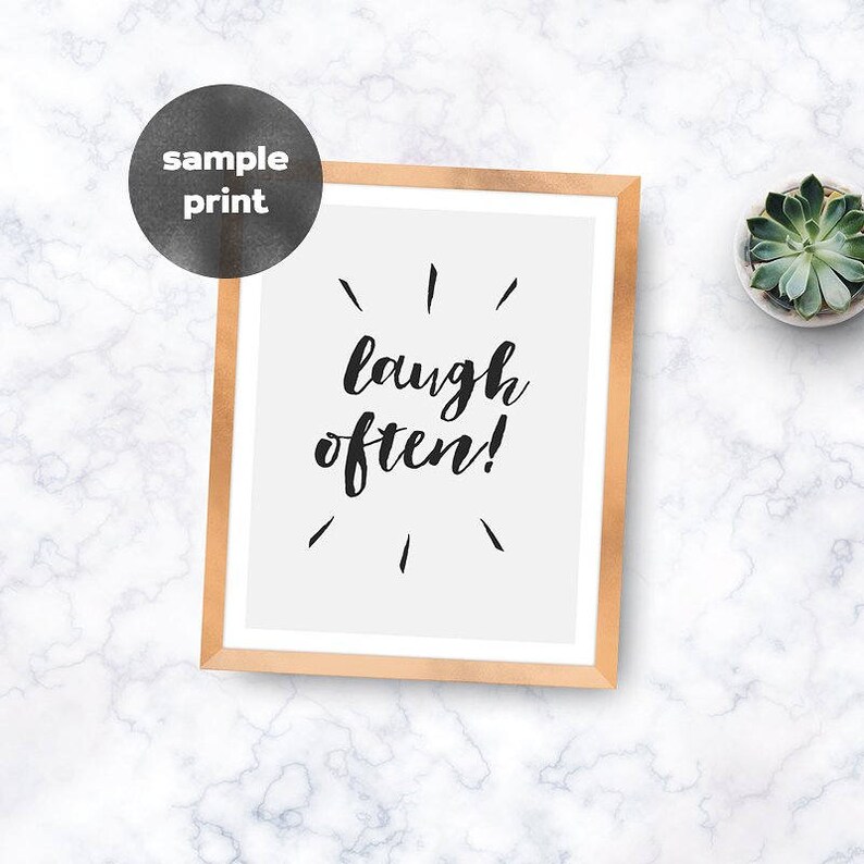 Framezilla 30 Minimal Vertical and Horizontal Frame Mockups to Show