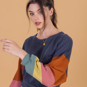 Sweater Happy in blue-grey