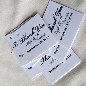 Favoris de mariage, Merci Tags, Avec des trous, Rubans optionnels