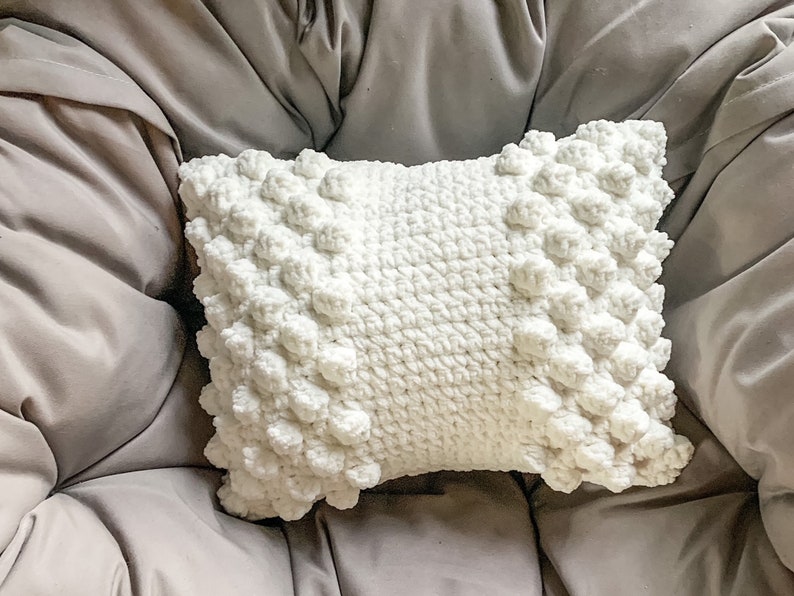 11 crochet throw pillow cover patterns ebook crochet pattern ebook our most popular crochet pillow cover patterns in one image 8