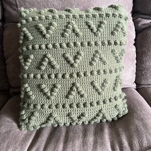 11 crochet throw pillow cover patterns ebook crochet pattern ebook our most popular crochet pillow cover patterns in one image 4