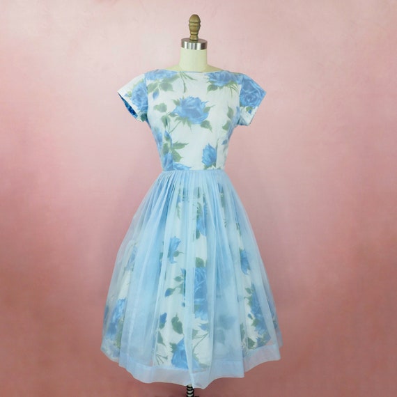 1950s blue rose novelty print dress with chiffon … - image 1