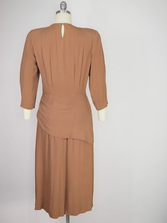 1940s brown latte draped gown with peplum (28”-29… - image 3