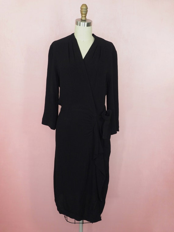 1940s faux wrap dress in black rayon (38”-28” - image 4